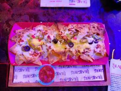 ‪headlines Cafe‬