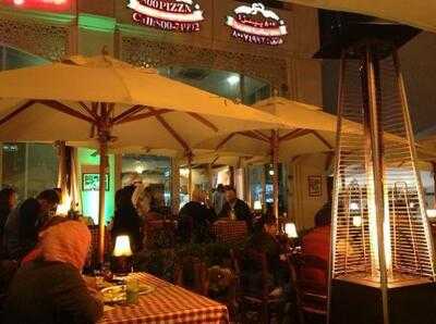 ‪800 Pizza Downtown Dubai‬