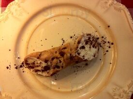 ‪800 Pizza Downtown Dubai‬