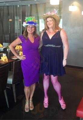 ‪szechuan Palace‬