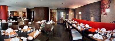 ‪szechuan Palace‬