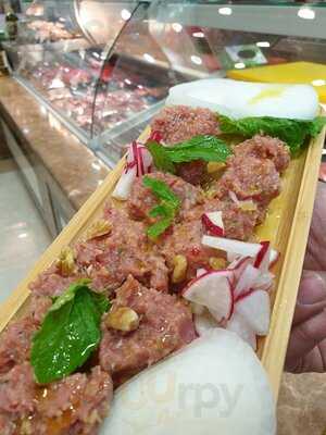 ‪mazaree Al Sham Butcher Shop And Grill‬