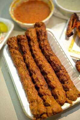 ‪shahi Mughal Restaurant‬