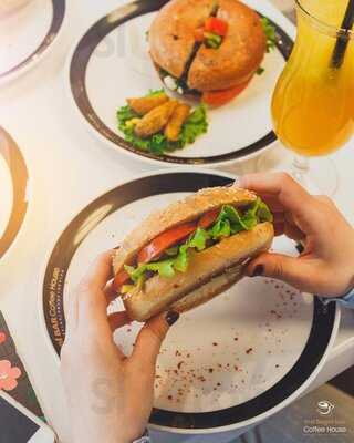 ذا بيغل بار كوفي هاوس