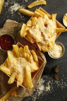 ‪surf 'n' Fries‬