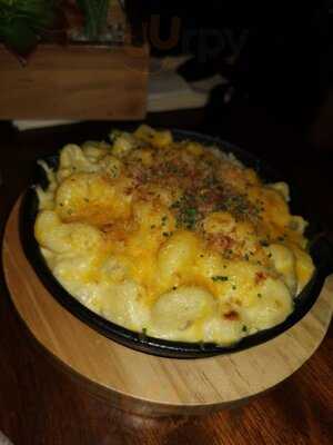 ‪mood Rooftop Lounge‬