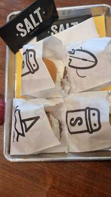 ‪saltbae Burger Difc‬