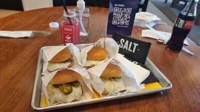 ‪saltbae Burger Difc‬