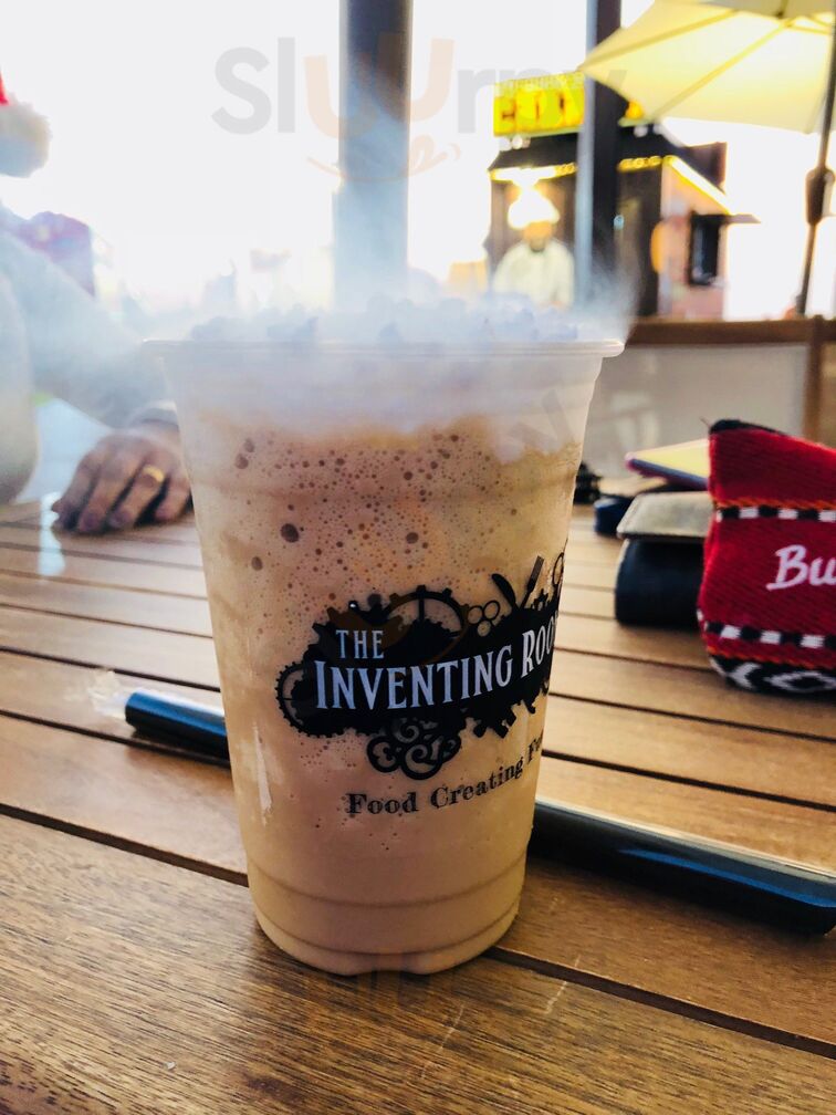 ‪the Inventing Room‬