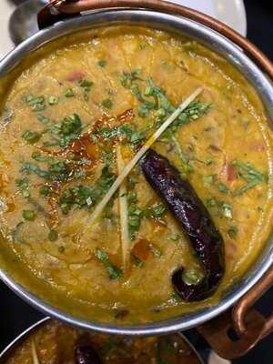 ‪desi Village Restaurant & Shisha Lounge‬