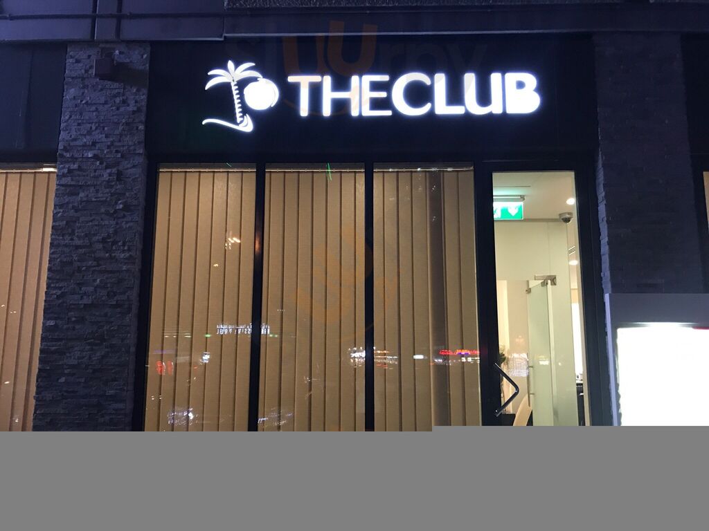 ‪the Club‬