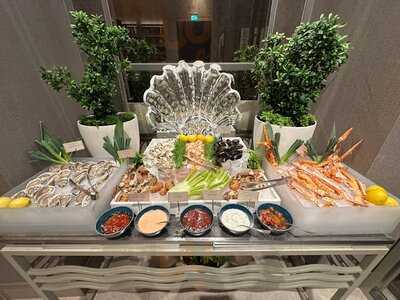 ‪the Restaurant At Address Fountain Views‬