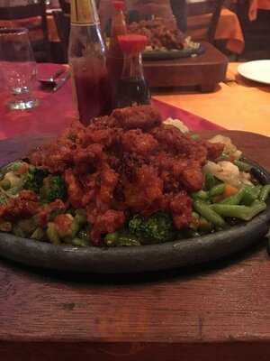 ‪winnys Restaurant‬