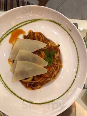 ‪shakespeare & Co‬