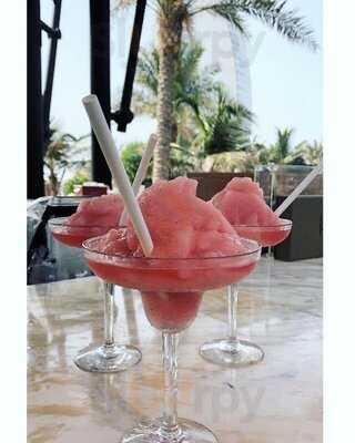 ‪kalsa Pool Bar‬