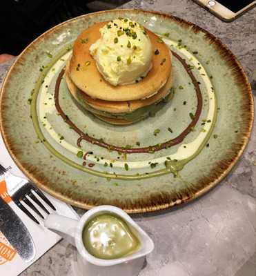 ‪yummy Waffle Cafe‬