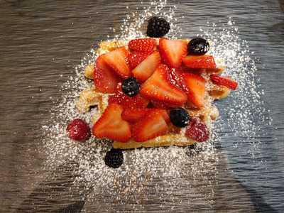 ‪yummy Waffle Cafe‬