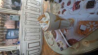 ‪shakespeare & Company‬