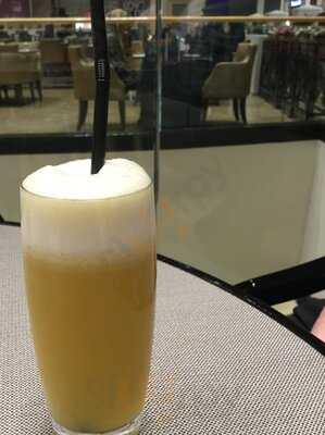 ‪emporio Armani Caffe‬