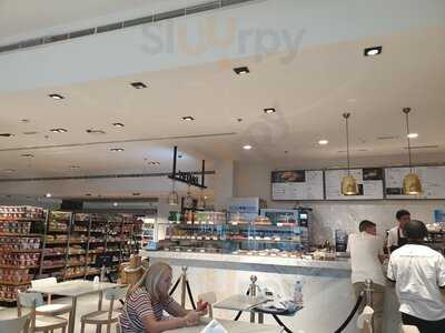 ‪marks & Spencer Food Hall & Café‬