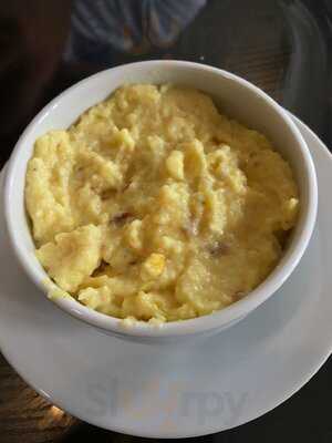 ‪daily Express Restaurant‬