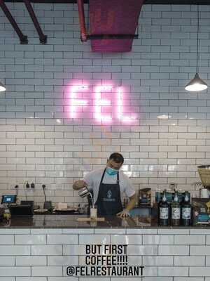 ‪fel California Cuisine‬