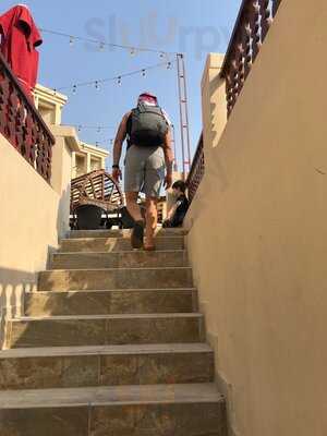 مطعم الجالبوت