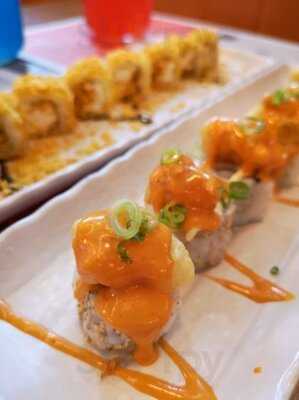 ‪moshi - Momo & Sushi‬