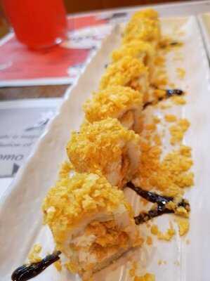 ‪moshi - Momo & Sushi‬