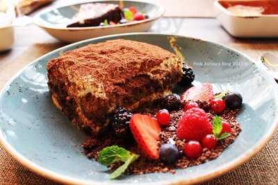 ‪marco's Authentic Italian Kitchen‬