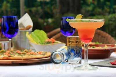 ‪mawal Shisha Cafe‬