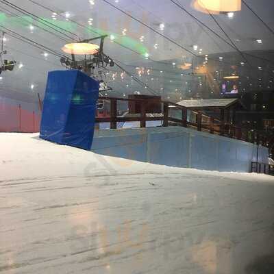 ‪t.g.i. Friday's‬