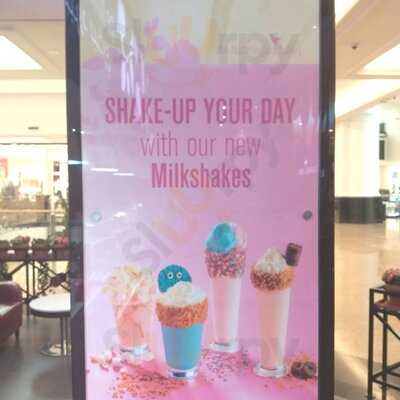 ‪hummingbird Bakery‬