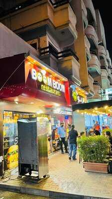 ‪boom Boom Restaurant‬