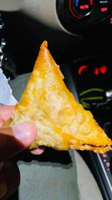 ‪boom Boom Restaurant‬