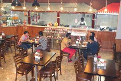 ‪malik Restaurant‬