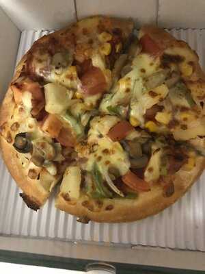 ‪the Pizza Company‬