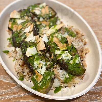 ‪enso Sushi Buritto & Poke Bar‬