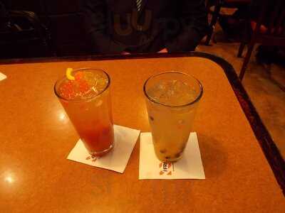 ‪t.g.i. Fridays‬