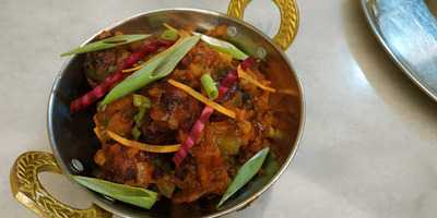 ‪vasantha Bhuvan‬