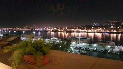 ‪la Terrace Pool Lounge‬