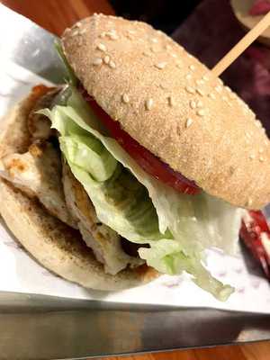 ‪wendy's Arby's‬