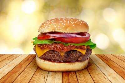 ‪hollywood Me Restaurant & Coffee Shop‬