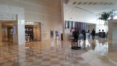 ‪the Lobby Lounge‬