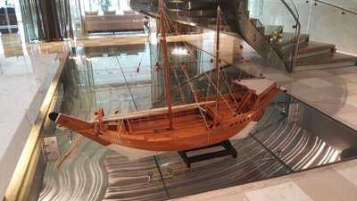 ‪the Lobby Lounge‬