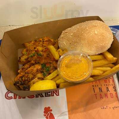 ‪max's All About Chicken (moe)‬