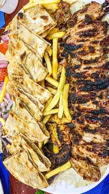 ‪wide Range Restaurant‬