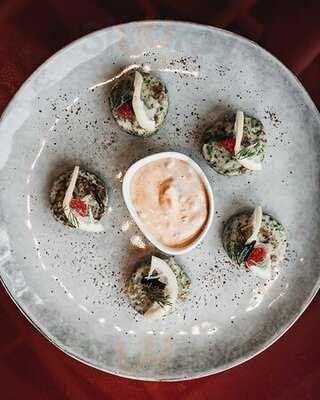 ‪silver Beach Cafe‬