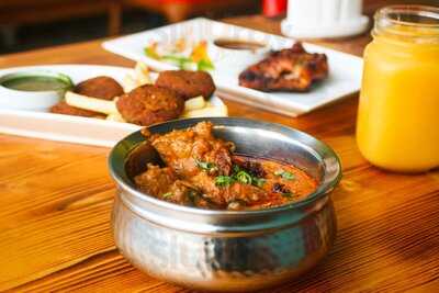 ‪barbeque Delights‬