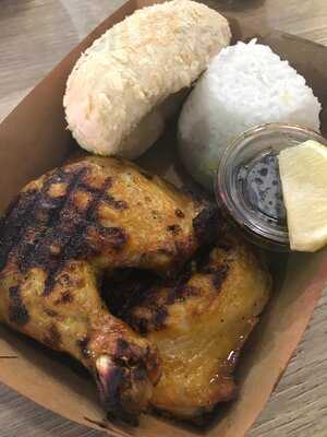 ‪max's All About Chicken (ibn Batutta)‬